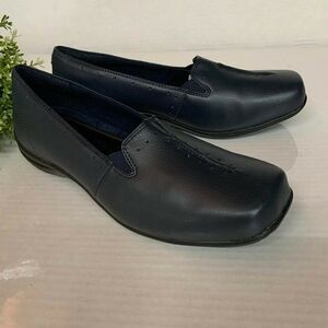 Easy Street Women Purpose Slip On Flat Loafers Navy Comfort Footbed